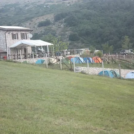 Parque de Campismo Centro-ippico La Lente Cavalieri Cerreto Sannita